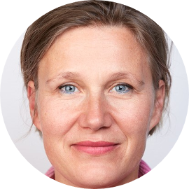 Dr’in Anja Steglich
